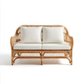 Dwuosobowa sofa ogrodowa z rattanu naturalnego z kremowymi poduszkami, 132 × 70 × 82 cm